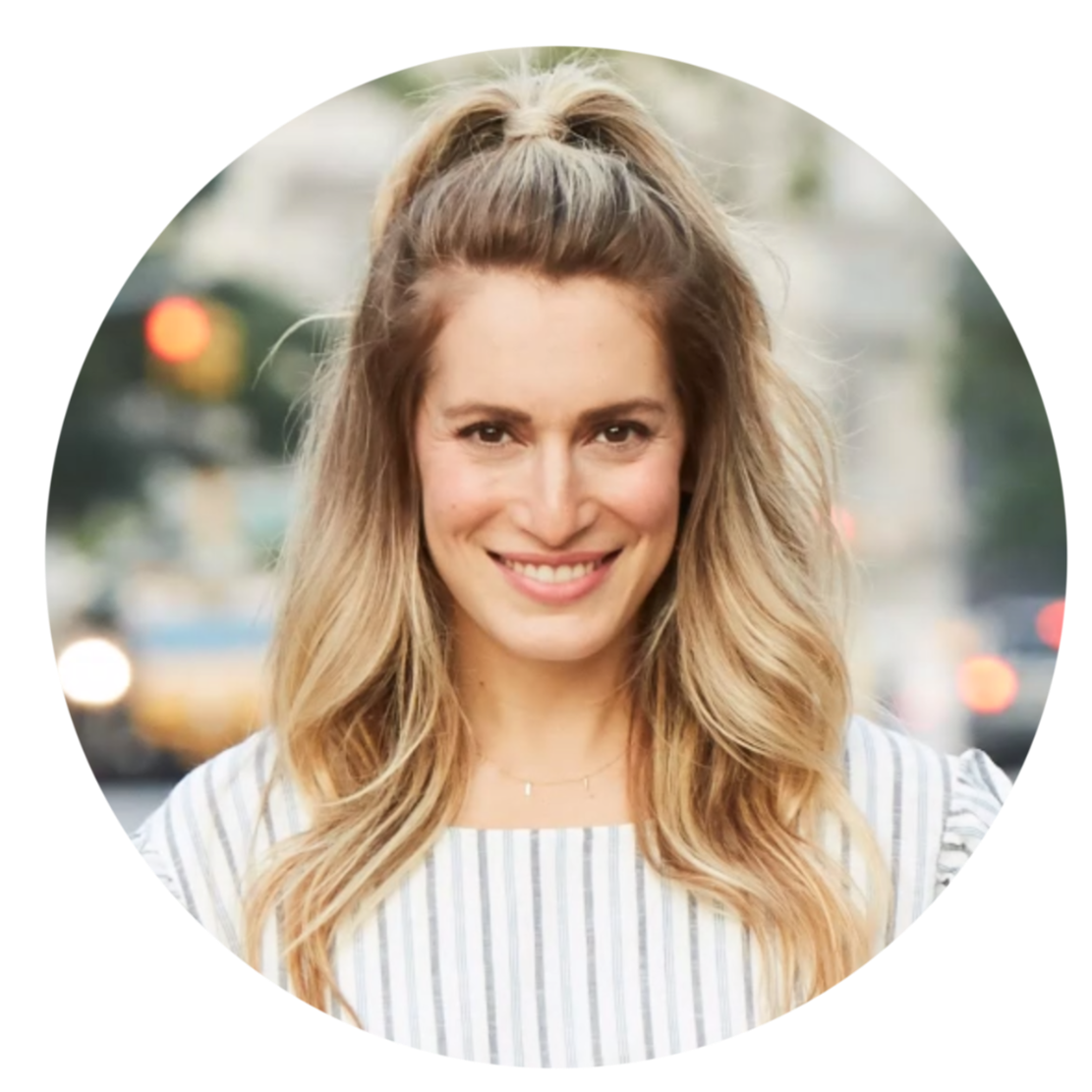 Robyn headshot